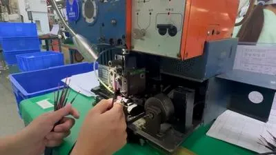 Manual Wire Stripping
